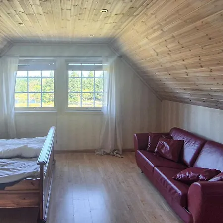 5 Bedroom Gorgeous In Austrheim Σπίτι διακοπών *